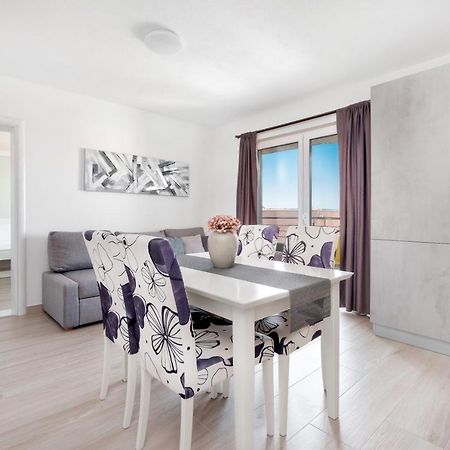 Apartments And Rooms Vuleta, Close To The Beach Makarska Luaran gambar