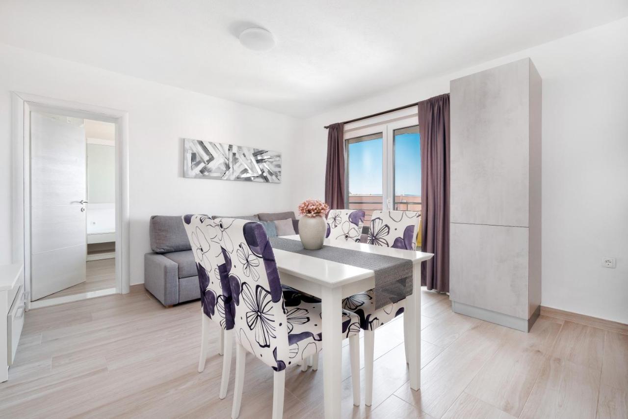 Apartments And Rooms Vuleta, Close To The Beach Makarska Luaran gambar